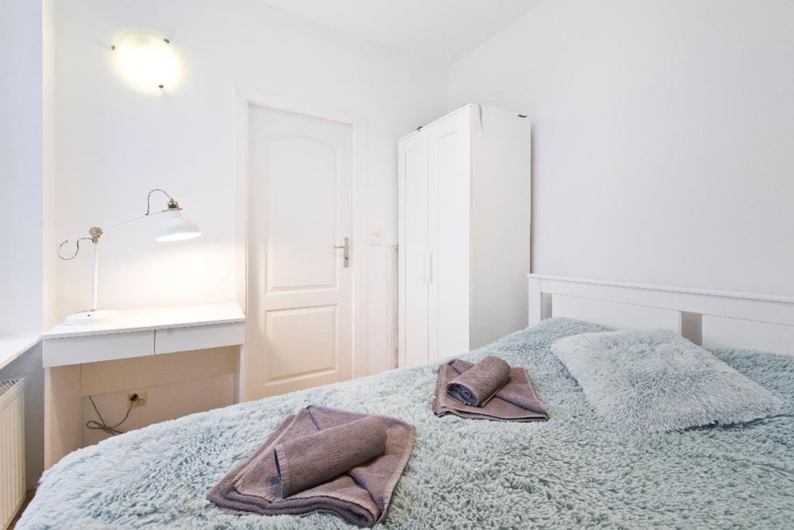 Yourapart Best Location Dlugi Targ Apartment กดัญสก์ ภายนอก รูปภาพ